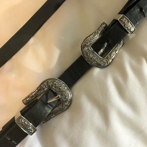 Faux Leather Double Buckle waist belt size XS/S